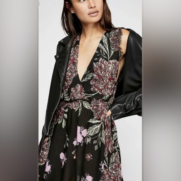 Free People Dresses & Skirts - Free People Marnie Babydoll Floral Print Mini Dress Backless Beachy Boho Size S